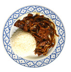Boeuf aux oignons